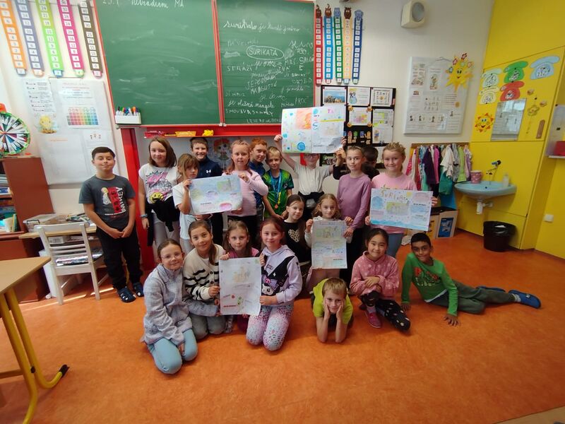 Seznamte se s chlupatými hlídači savany!