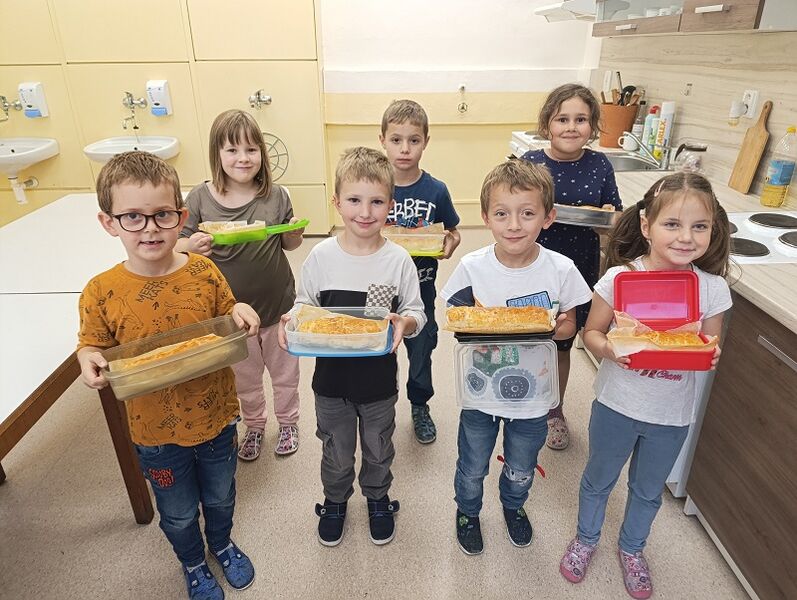 Štrúdlování ve školní družině