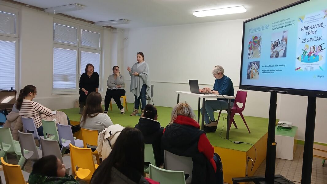 Besedy před zápisem