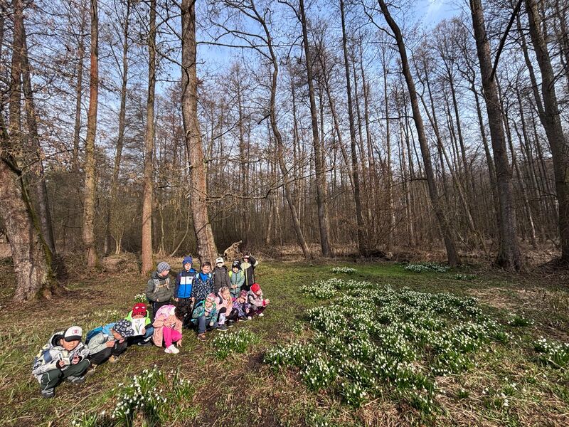 Vítání jara v Pekle u kytičky bledulky