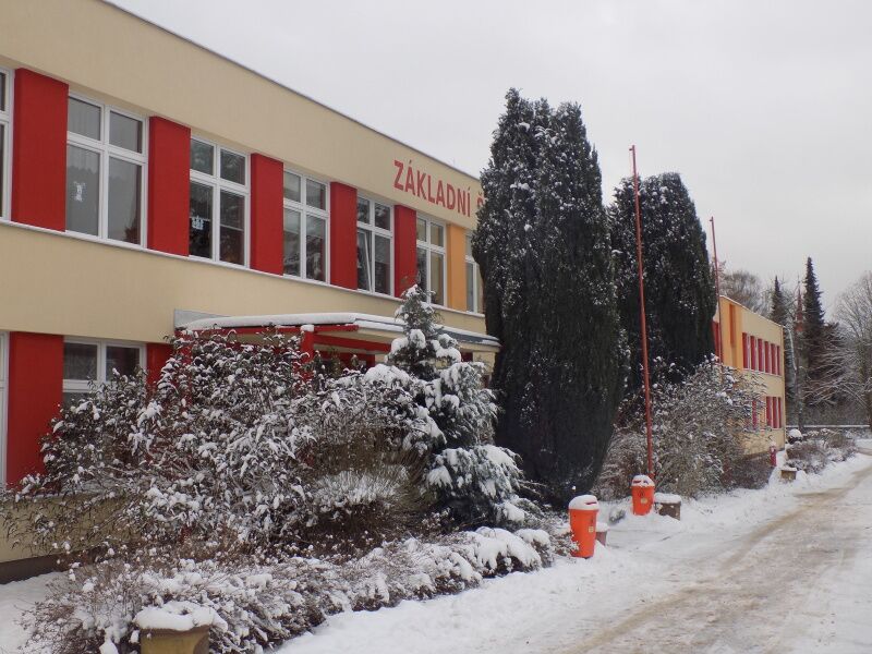 Zimní areál školy